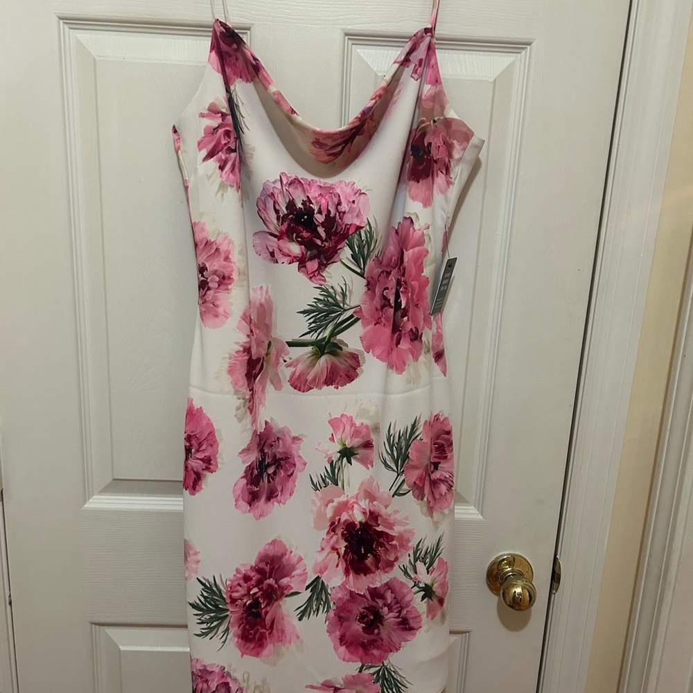 beautiful new with tags